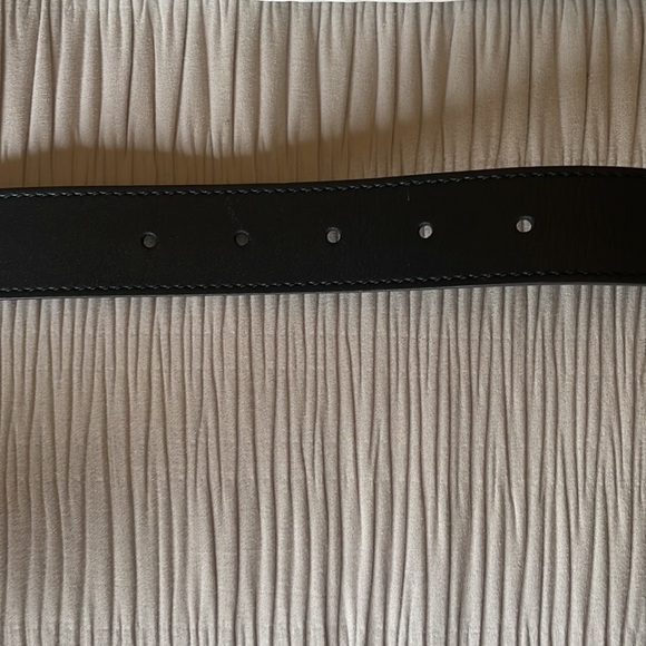 Gucci Marmont Black Gg logo belt - Picture 4 of 14